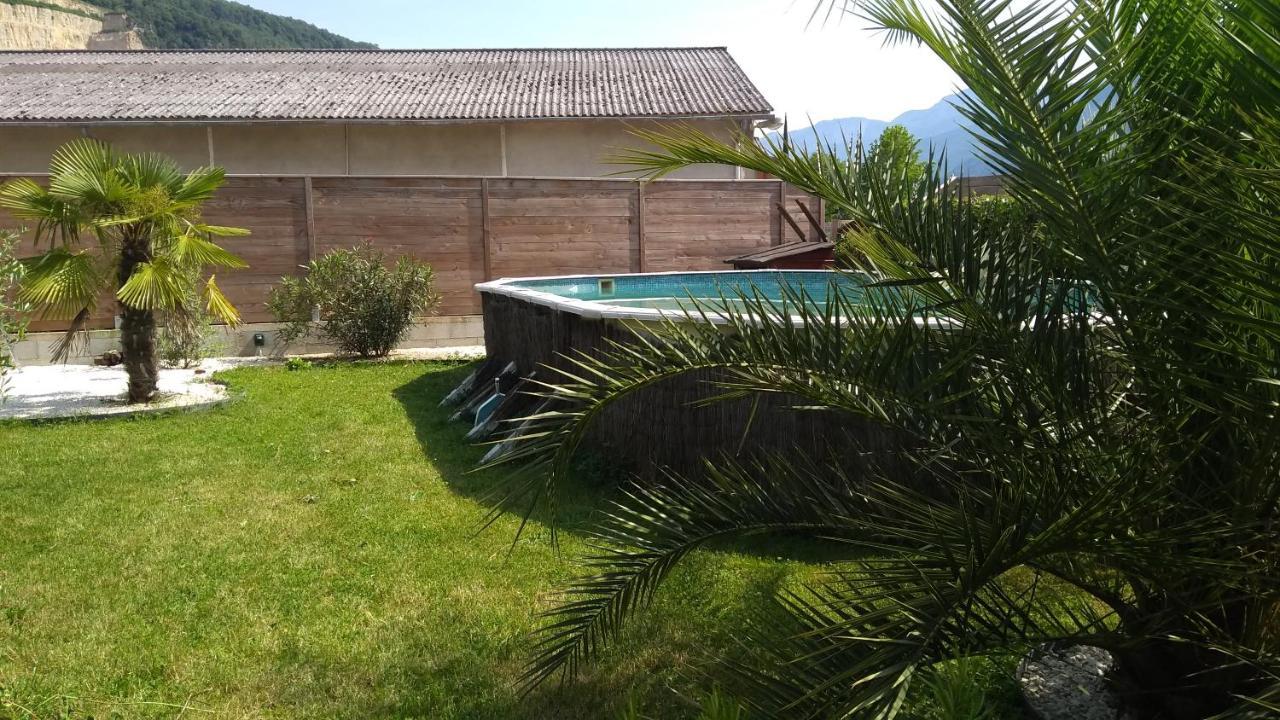 Maison Avec Piscine Entre Chartreuse Et Vercors La Buisse Zewnętrze zdjęcie